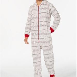 One-piece pajamas hooded